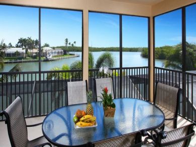 Beautiful 5 Bedroom Marco Island Home